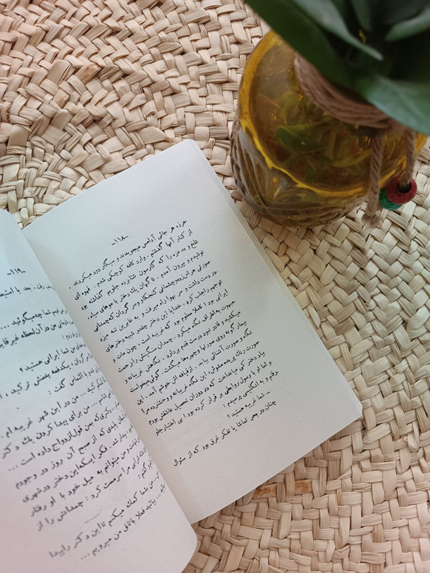 ششلول بندها را بکشید اثر جان بیل